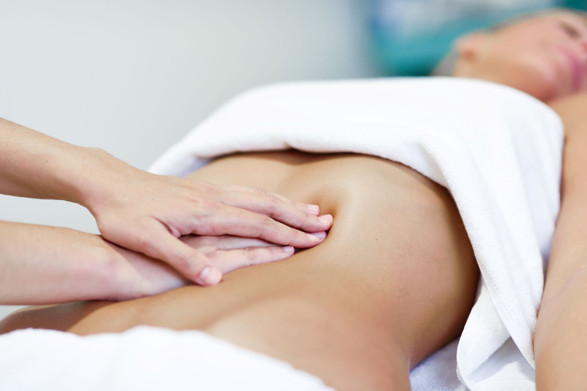 massage for period cramps